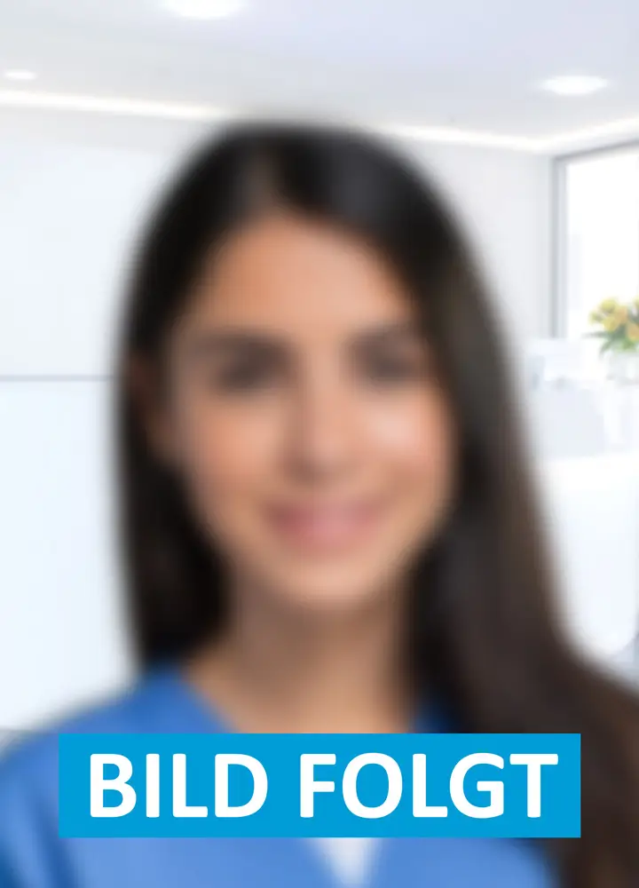 Portrait zahnmedizinische Prophylaxeassistenz Frau Silhouette