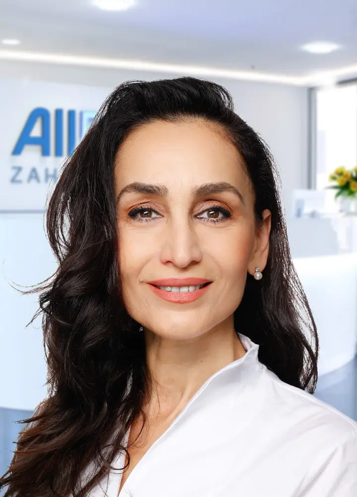 Portrait Zahn&auml;rztin Basima Aljaber Braithwaite (AllDent Dresden)