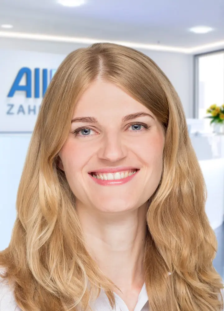 Portrait Zahn&auml;rztin Anastasia Melnikov (AllDent Dresden)