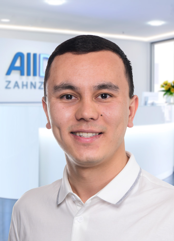 Portrait Zahnarzt Ruslan Mirsadiqov (AllDent Dresden)