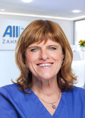 Portrait PZR Silke Burdzik (AllDent Dresden)